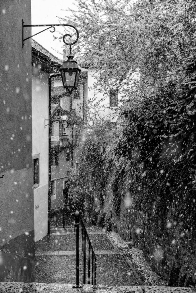 Ruelle d'Annecy sous la neige