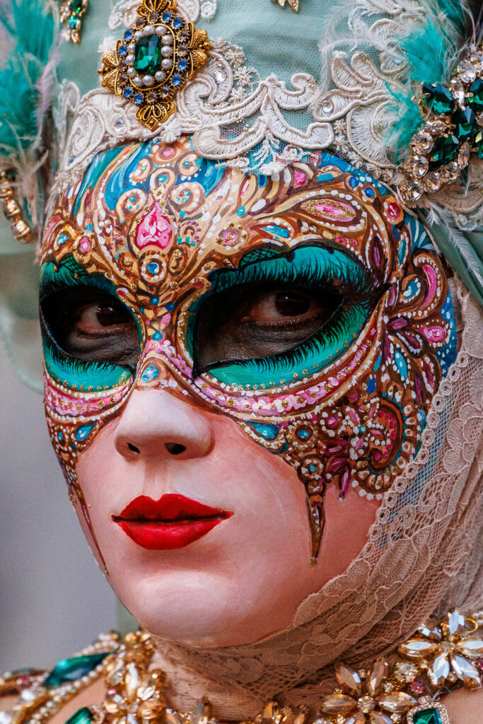 Masque au carnaval vénitien d'Annecy