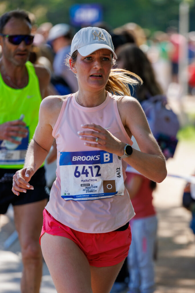 Coureuse 6412 au marathon d’Annecy 2026