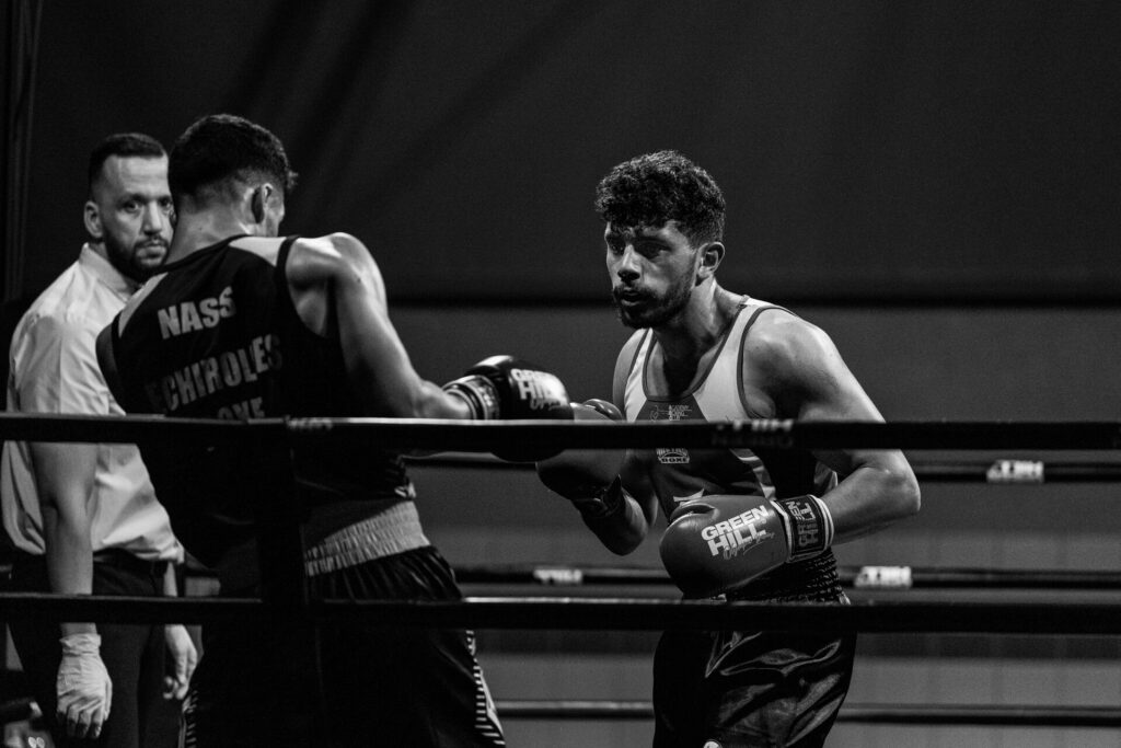 Gala de boxe Kouzmet Marwan contre Herbadji Nassim