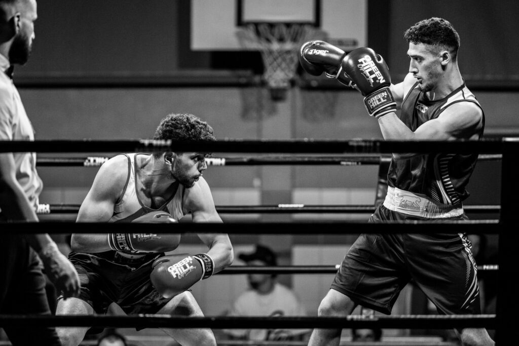 Gala de boxe Kouzmet Marwan contre Herbadji Nassim