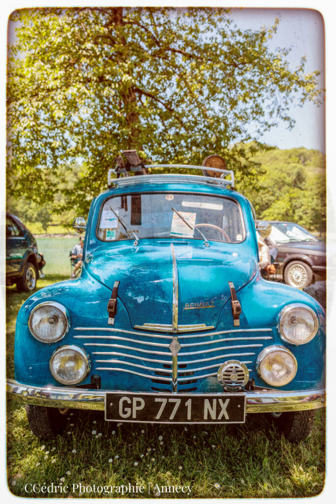 Premier modèle de Renault 4 CV lors de la Vintage Party de la Balme de Sillingy