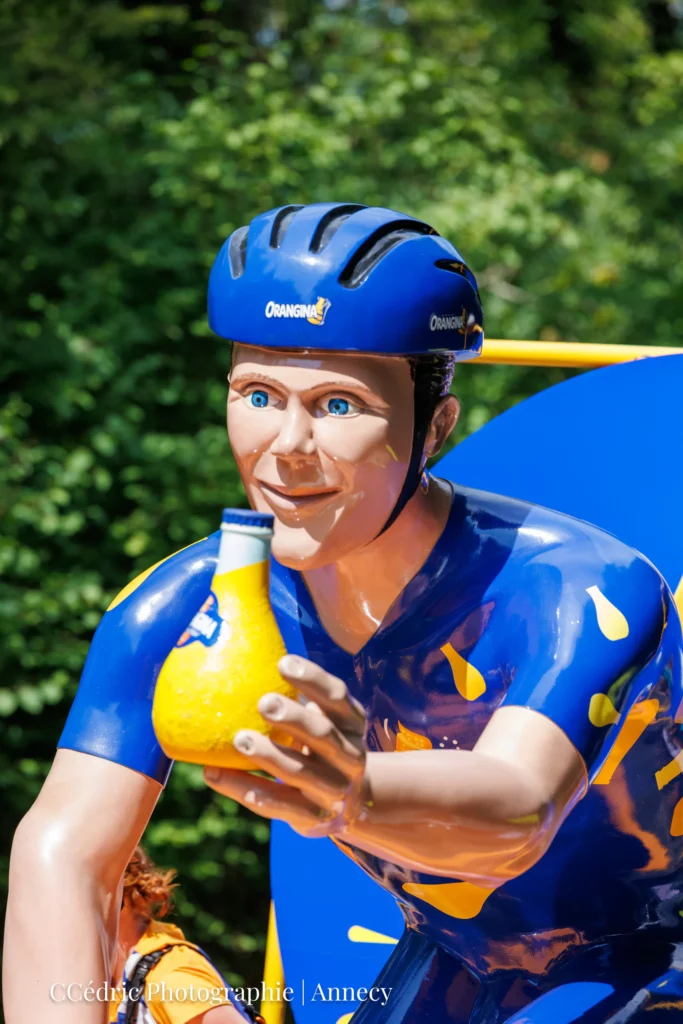 Orangina - caravane publicitaire du Tour de France