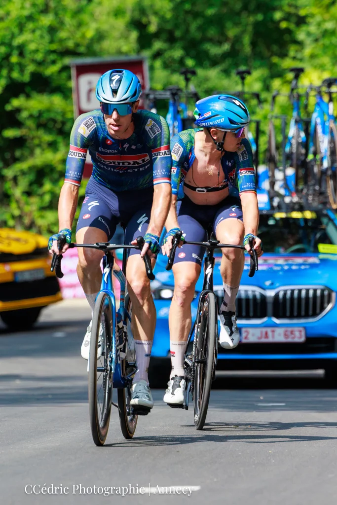 Louis Vervaeke et Tim Merlier dans la montée du Salève