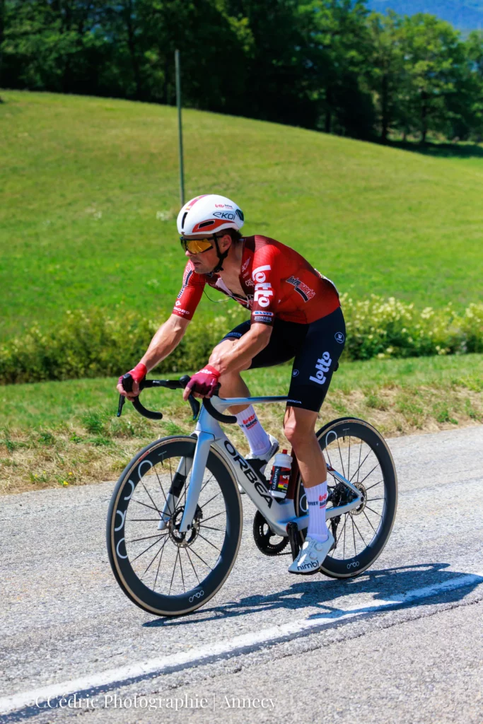 Baptiste Veistroffer en Haute Savoie lors du Tour 2026